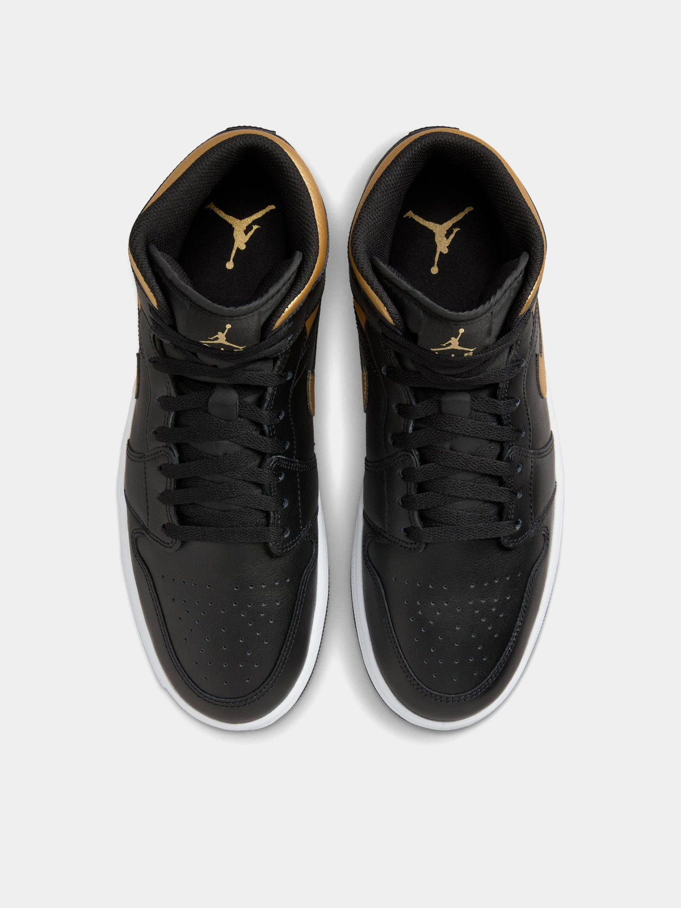 Кеды NIKE AIR JORDAN 1 MID модель DQ8426-071 Фото