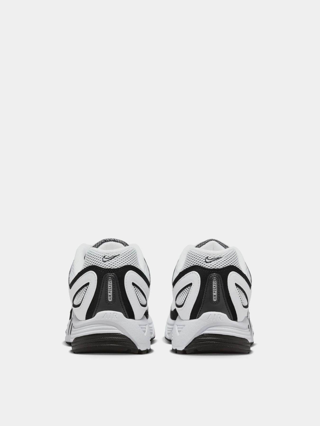 Кросівки NIKE AIR PEG 2K5 модель FJ1909-100 Кросівки NIKE AIR PEG 2K5 модель FJ1909-100 Фото