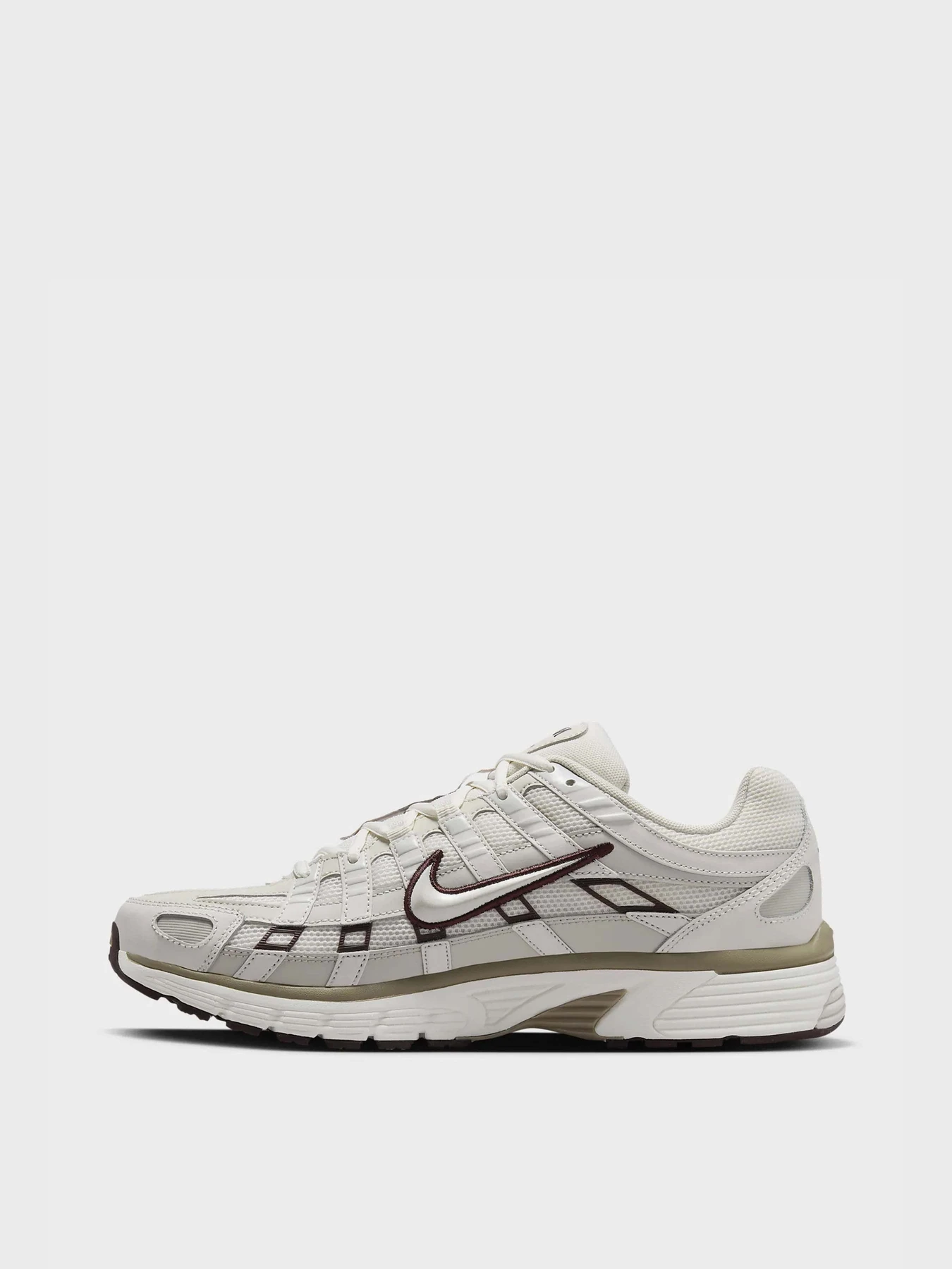 Кроссовки NIKE P-6000 модель HF0728-201 Кроссовки NIKE P-6000 модель HF0728-201 Фото