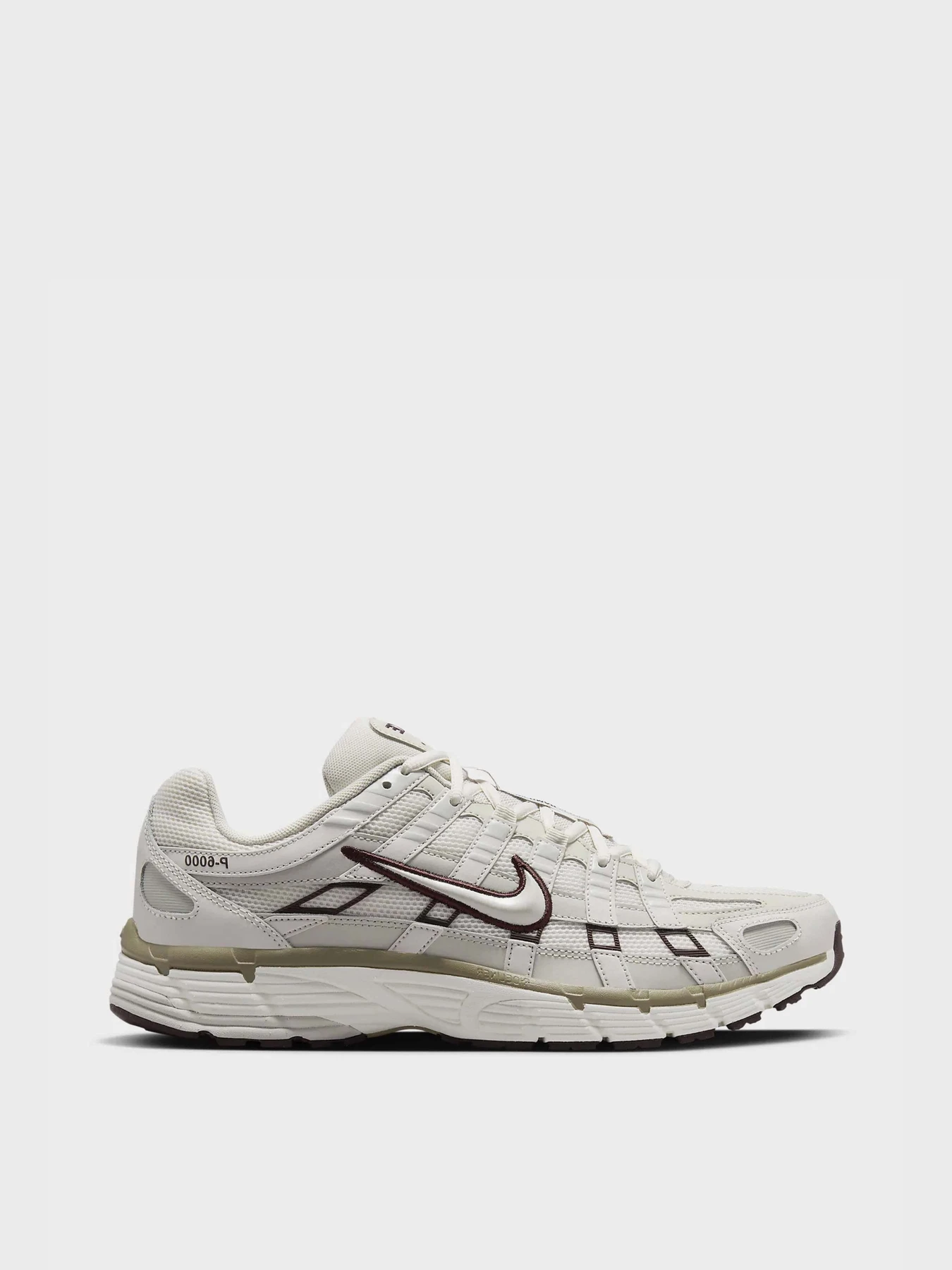 Кроссовки NIKE P-6000 модель HF0728-201 Кроссовки NIKE P-6000 модель HF0728-201 Фото