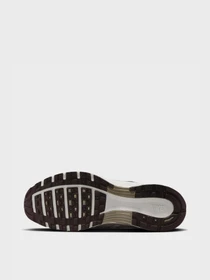 Кроссовки NIKE P-6000 модель HF0728-201 Фото
