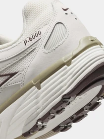 Кроссовки NIKE P-6000 модель HF0728-201 Фото