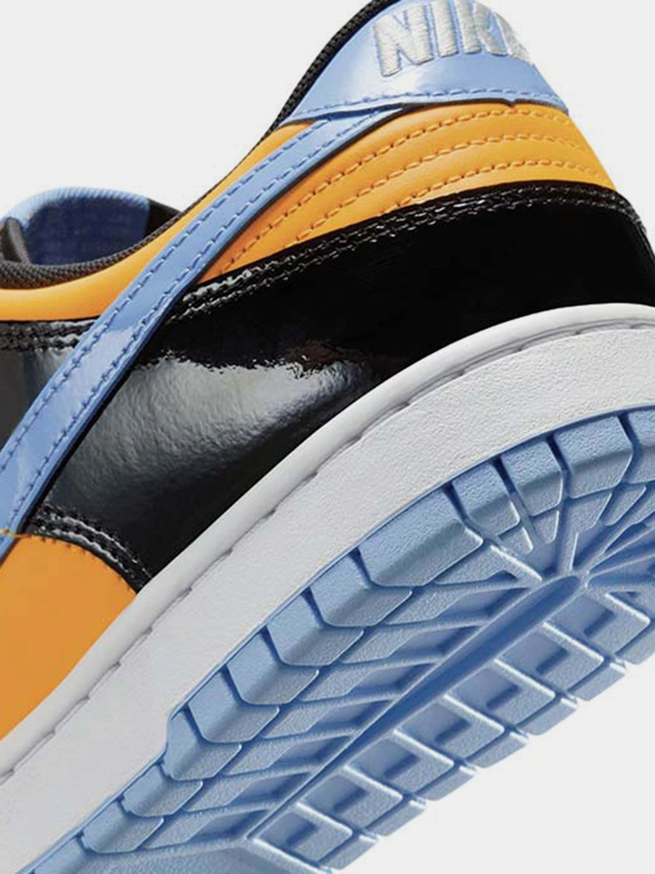 Кеды NIKE DUNK LOW модель IB6400-001 Кеды NIKE DUNK LOW модель IB6400-001 Фото