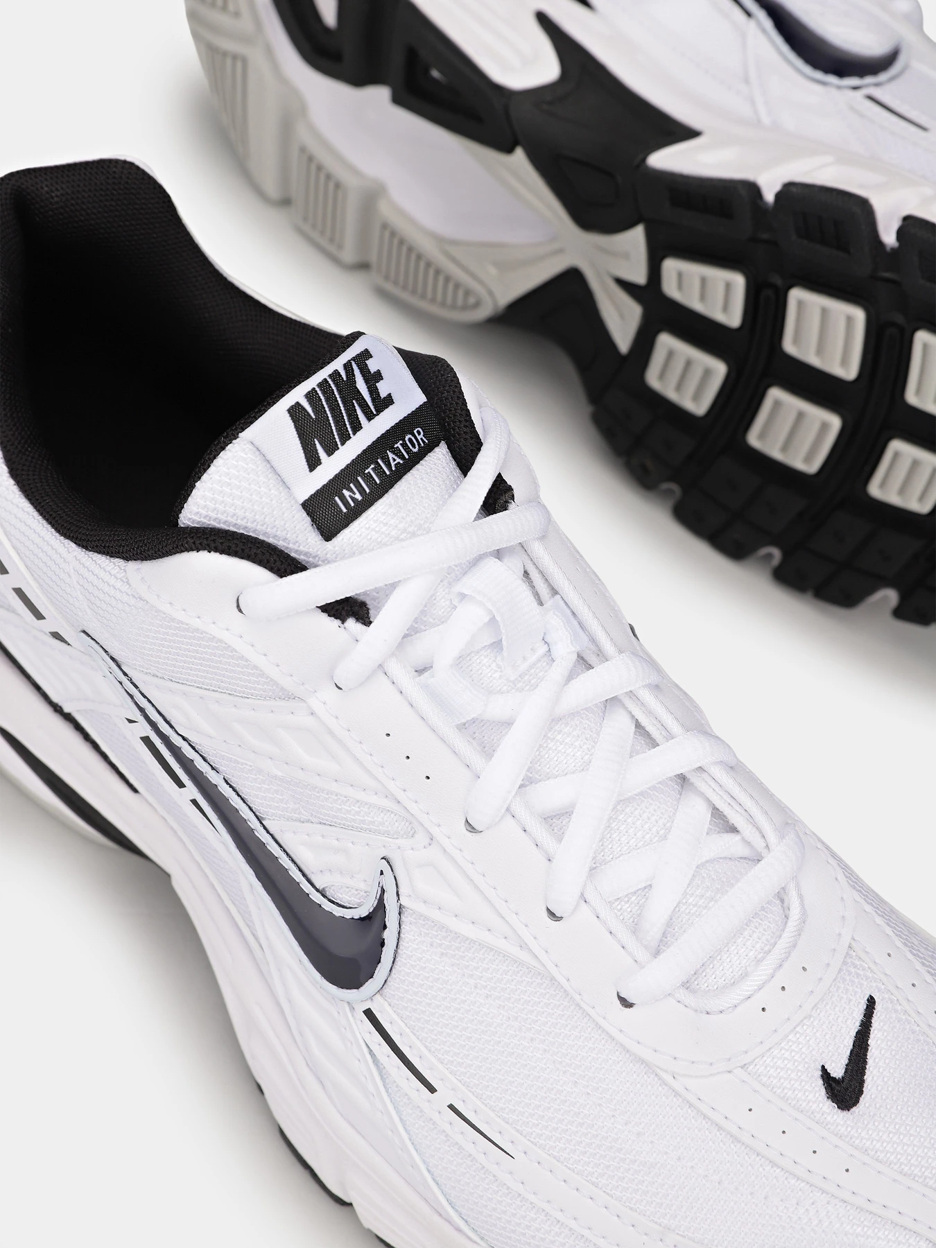 Кроссовки NIKE INITIATOR модель 394055-100 Кроссовки NIKE INITIATOR модель 394055-100 Фото