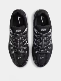Кроссовки NIKE P-6000 модель CD6404-026 Фото