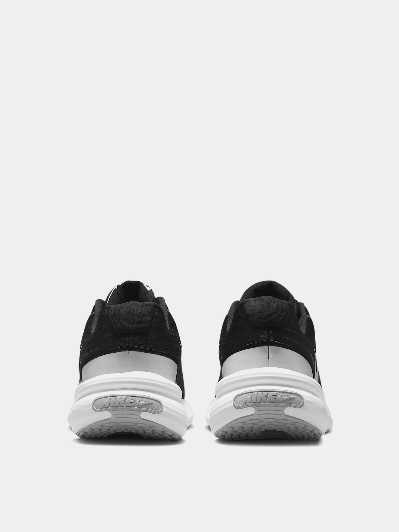 Кросівки NIKE UPLIFT SC модель IB2765-002 Фото