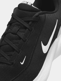 Кросівки NIKE UPLIFT SC модель IB2765-002 Фото