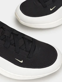 Кросівки NIKE UPLIFT SC модель IB2765-100 Фото