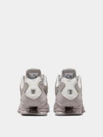 Кросівки NIKE SHOX TL модель AV3595-104 Фото