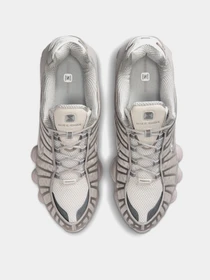 Кросівки NIKE SHOX TL модель AV3595-104 Фото