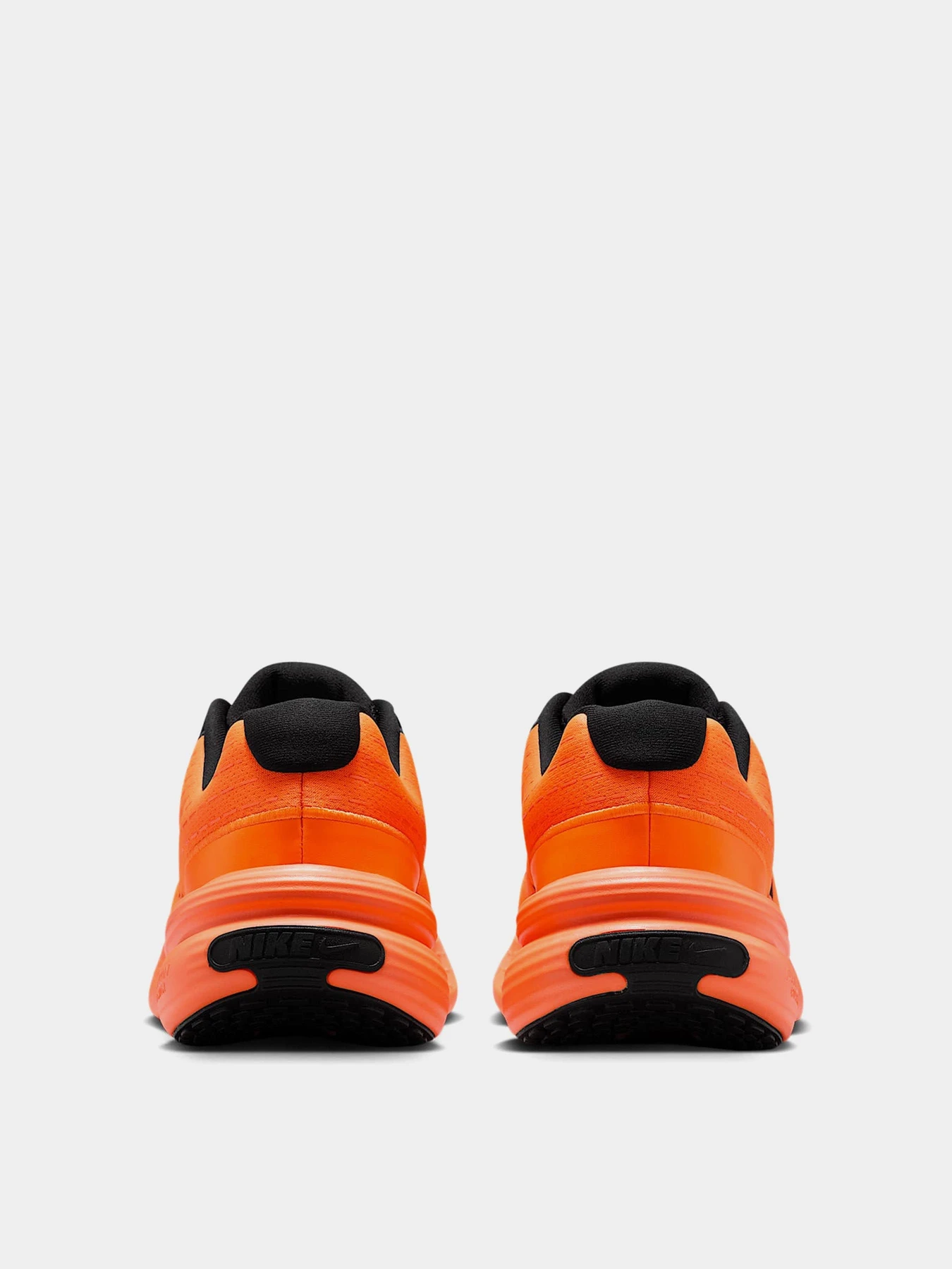 Кроссовки NIKE NIKE UPLIFT SC модель IB2765-004 Кроссовки NIKE NIKE UPLIFT SC модель IB2765-004 Фото