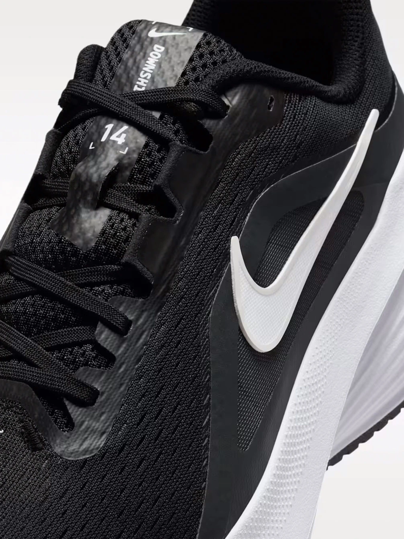 Кросівки NIKE DOWNSHIFTER 14 модель IB1895-002 Кросівки NIKE DOWNSHIFTER 14 модель IB1895-002 Фото