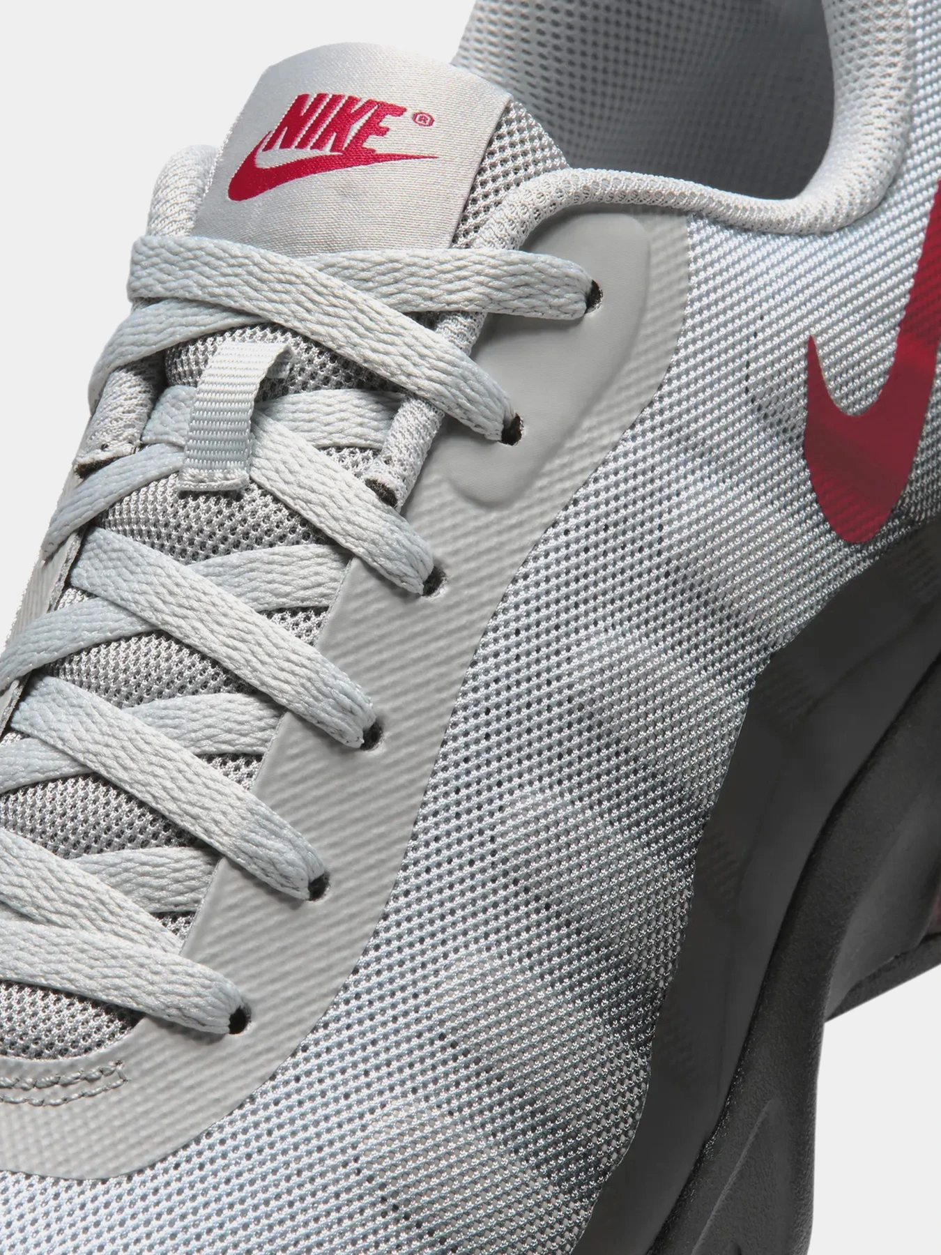 Кросівки NIKE AIR MAX INVIGOR модель 749680-015 Фото