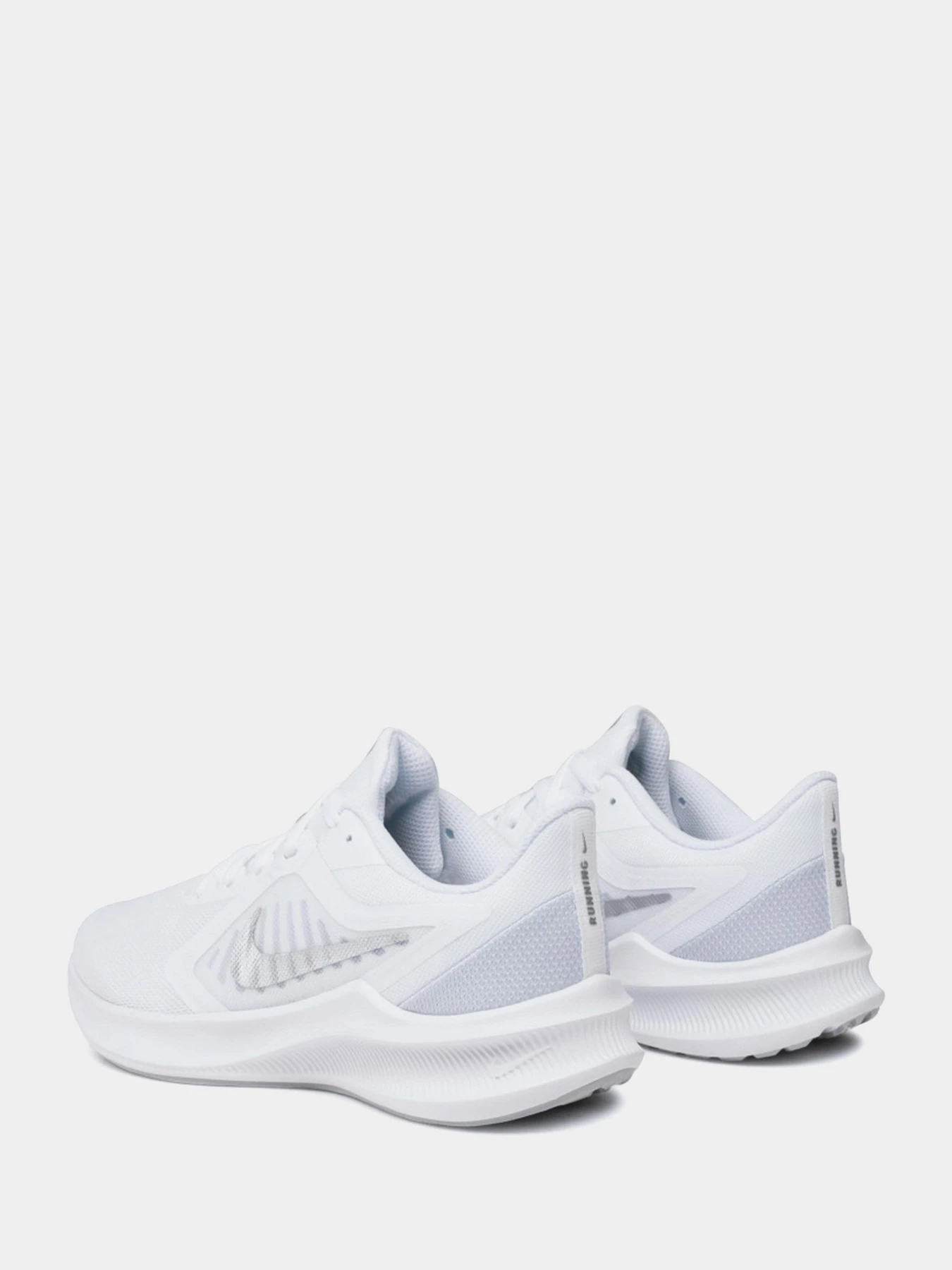 Кроссовки NIKE Downshifter 10 модель CI9984-100 Кроссовки NIKE Downshifter 10 модель CI9984-100 Фото