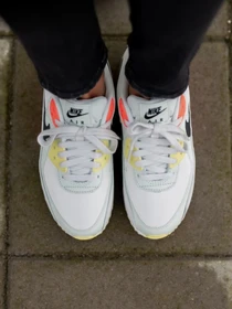Кроссовки NIKE Air Max 2090 модель CV8819-101 Фото