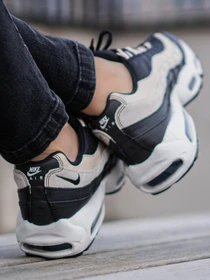 Кроссовки NIKE Air Max 95 модель CV8828-001 Фото