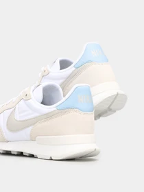 Кроссовки NIKE Internationalist модель DH3865-100 Фото