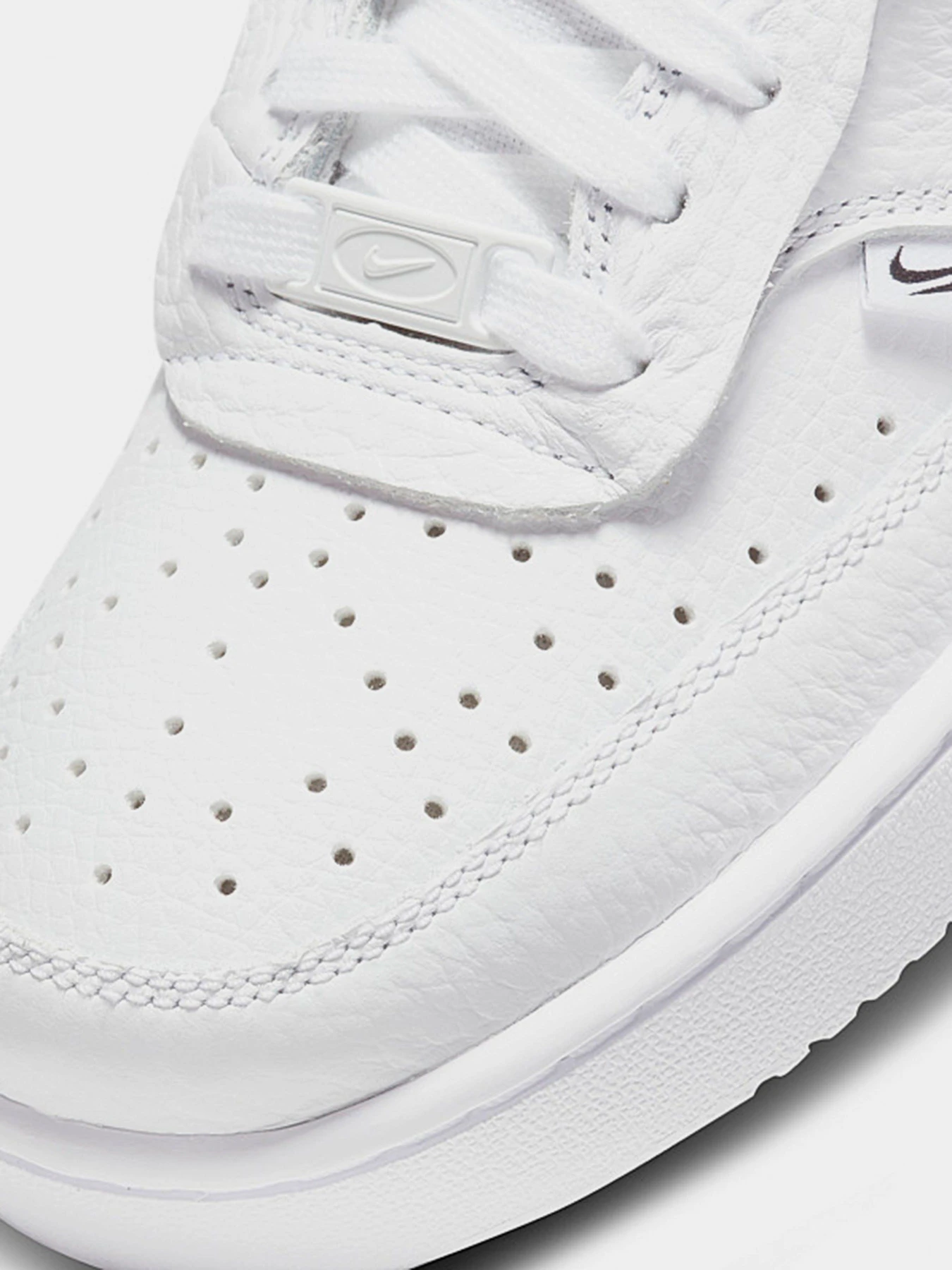 Кеди NIKE Court Vision Low Valentines Day модель DD2992-100 Кеди NIKE Court Vision Low Valentines Day модель DD2992-100 Фото