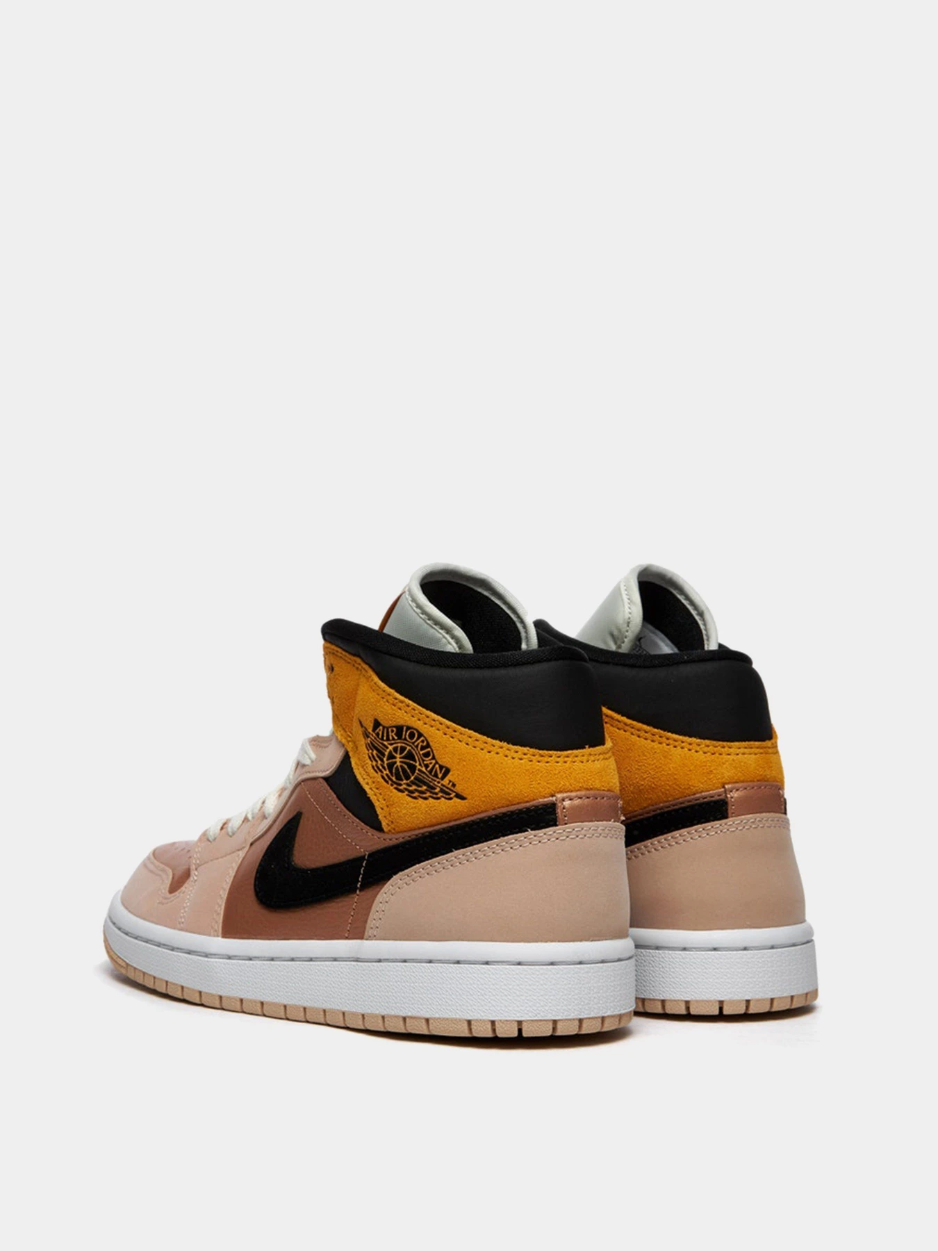 Кеди NIKE Air Jordan 1 Mid модель DD2224-200 Кеди NIKE Air Jordan 1 Mid модель DD2224-200 Фото