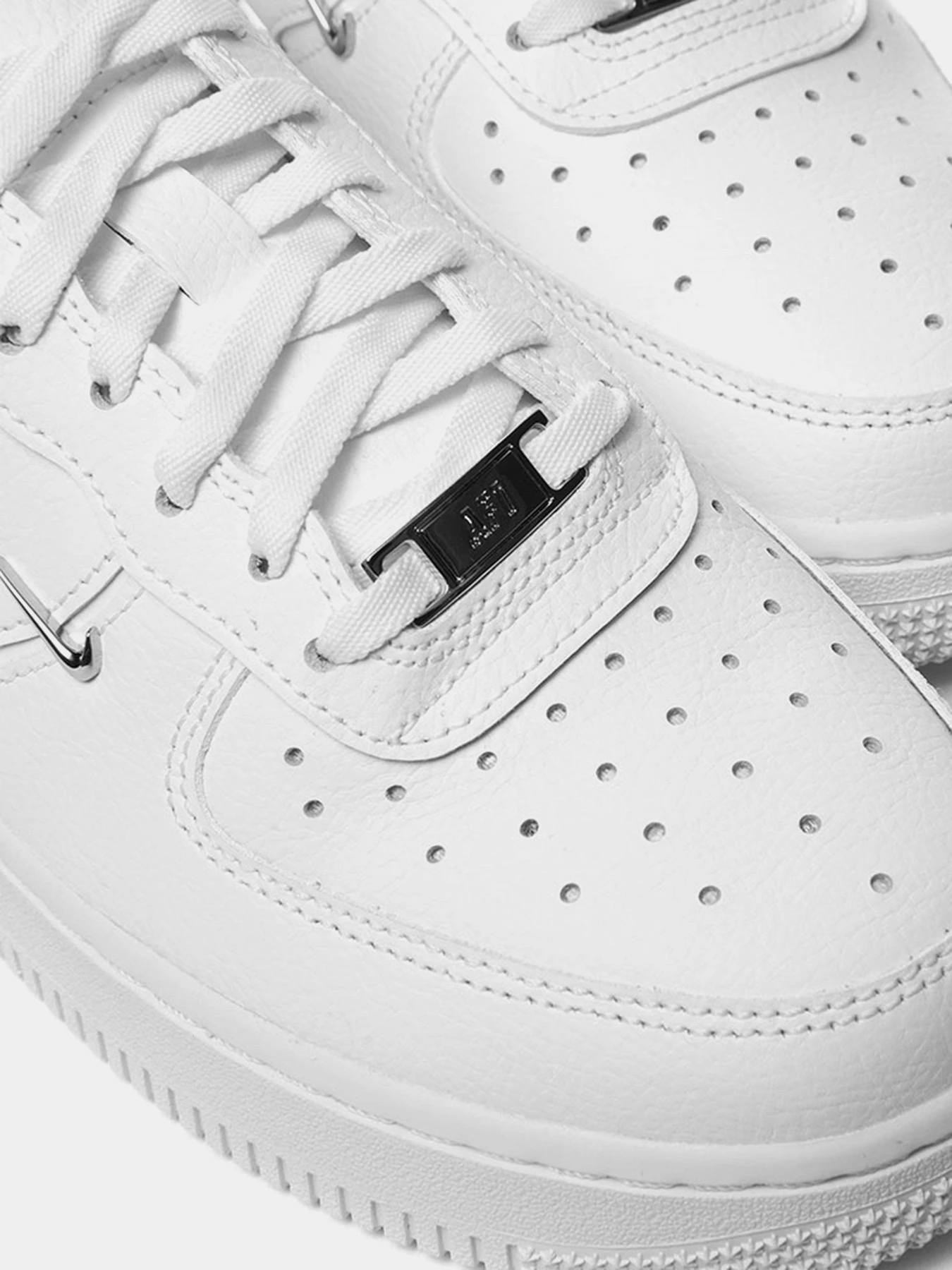 Кеды NIKE AIR FORCE 1 07 LX модель CT1990-100 Фото