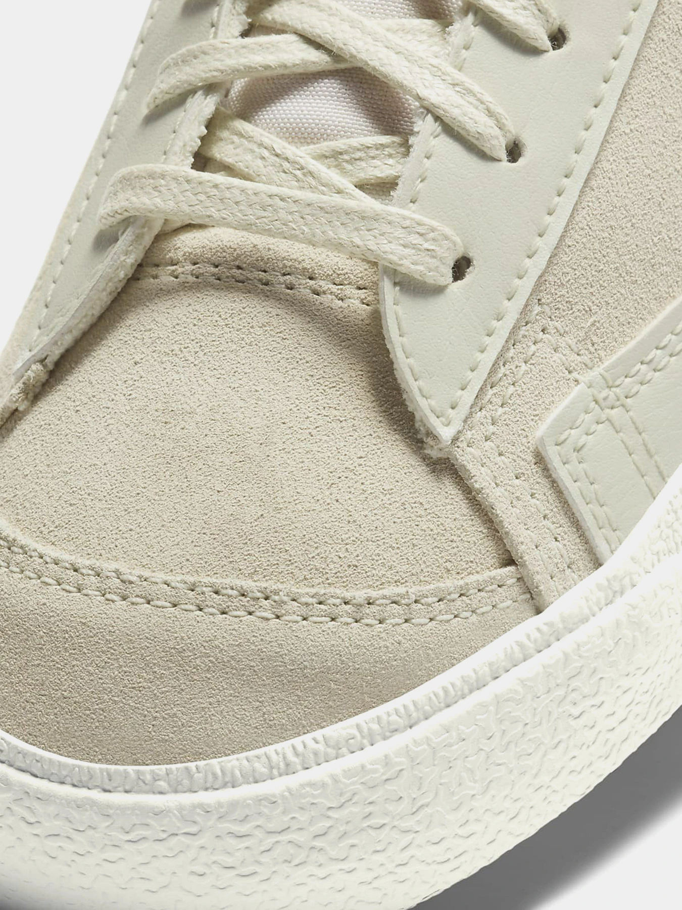 Кеди NIKE Blazer Mid '77 модель DH4271-001 Фото