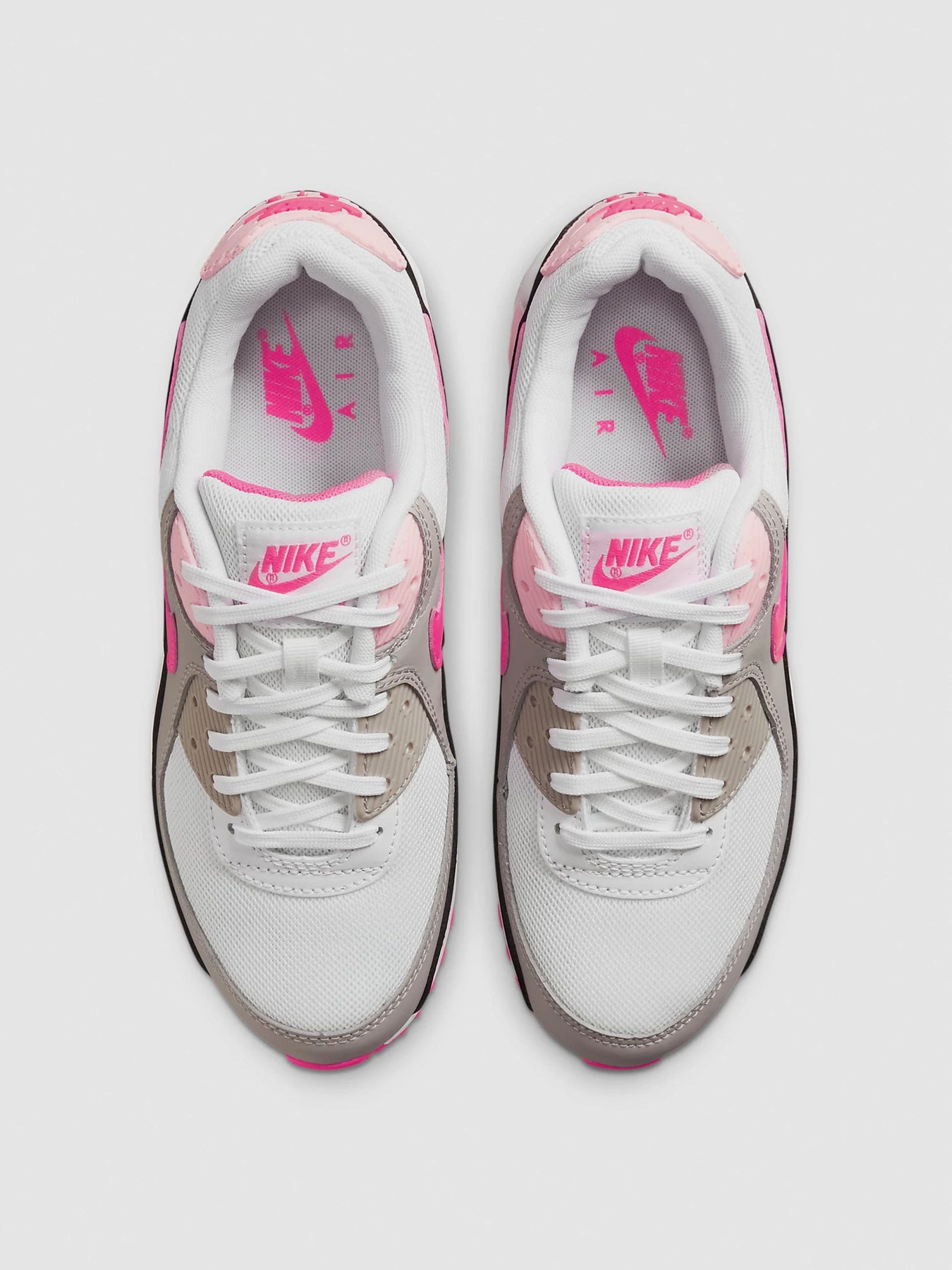 Кроссовки NIKE AIR MAX 90 модель DM3051-100 Кроссовки NIKE AIR MAX 90 модель DM3051-100 Фото