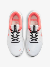 Кроссовки NIKE Quest 4 модель DA1106-102 Фото