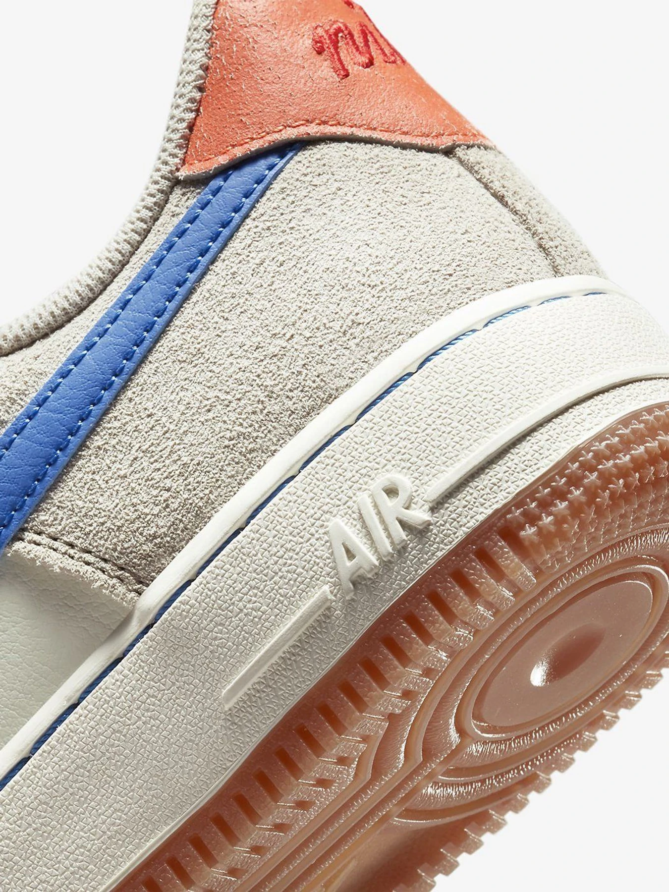 Кеди NIKE Air Force 1 '07 SE модель DA8302-100 Фото