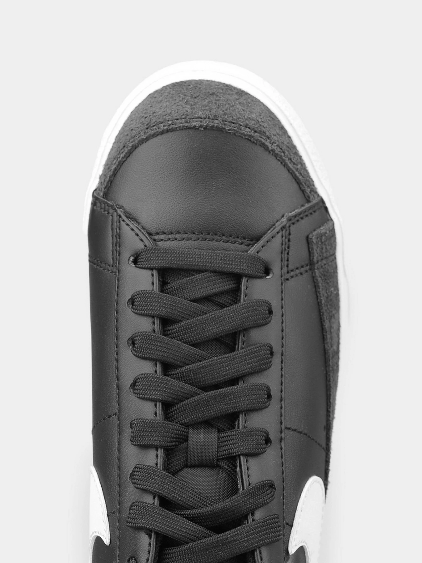 Кеди NIKE Blazer Low Platform модель DJ0292-001 Кеди NIKE Blazer Low Platform модель DJ0292-001 Фото