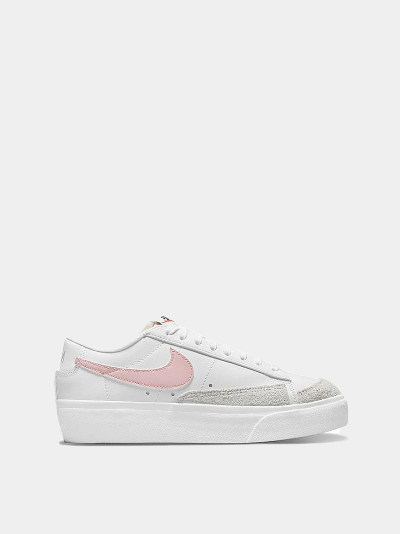 Кеды NIKE BLAZER LOW PLATFORM модель DJ0292-103 Кеды NIKE BLAZER LOW PLATFORM модель DJ0292-103 Фото