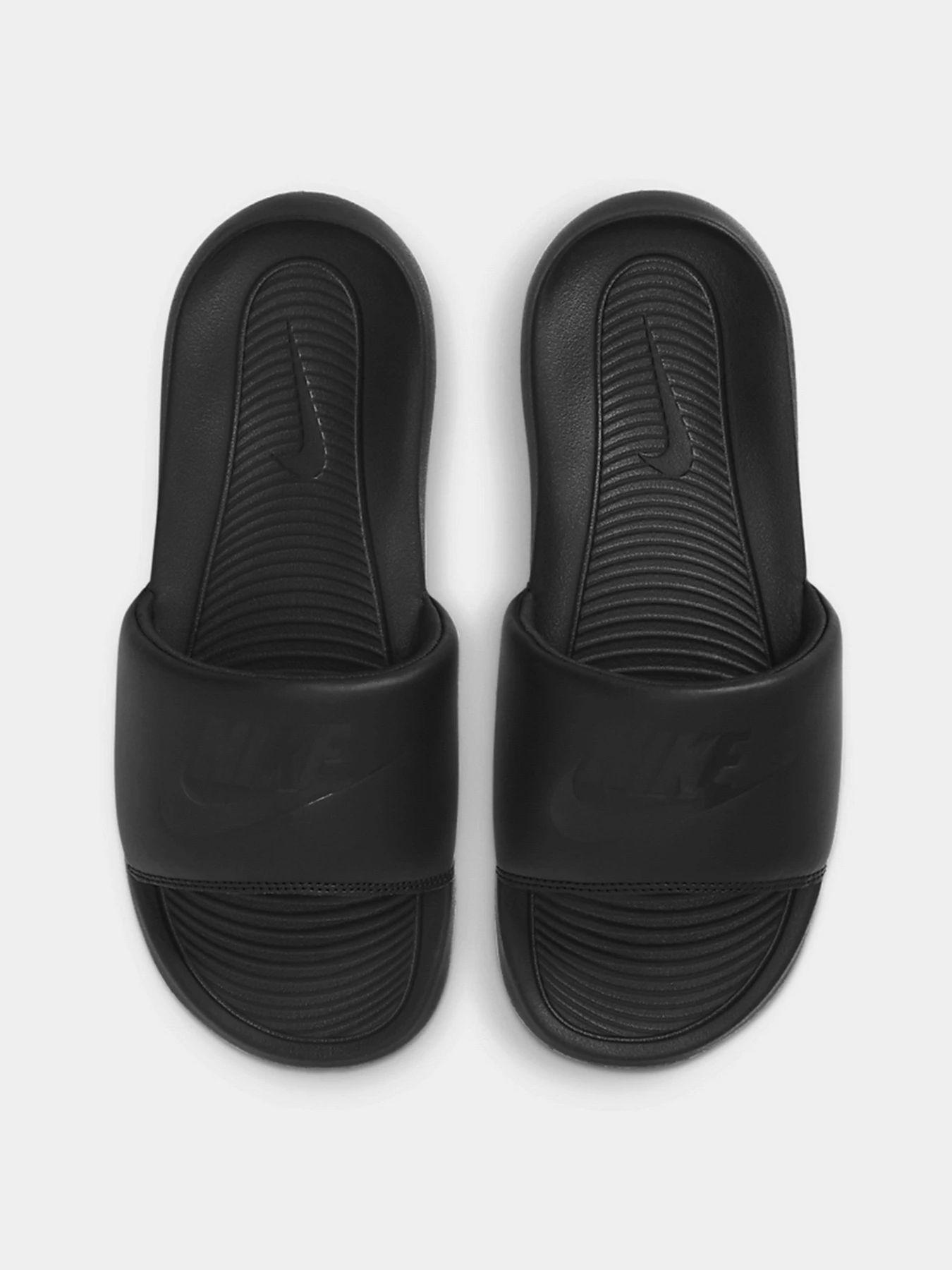 Шльопанці NIKE Victori One модель CN9677-004 Шльопанці NIKE Victori One модель CN9677-004 Фото