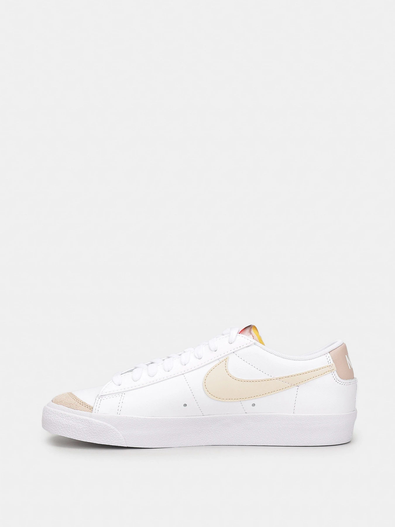 Кеди NIKE Blazer Low '77 модель DC4769-108 Кеди NIKE Blazer Low '77 модель DC4769-108 Фото