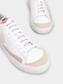 Кеди NIKE Blazer Low '77 модель DC4769-108 Фото