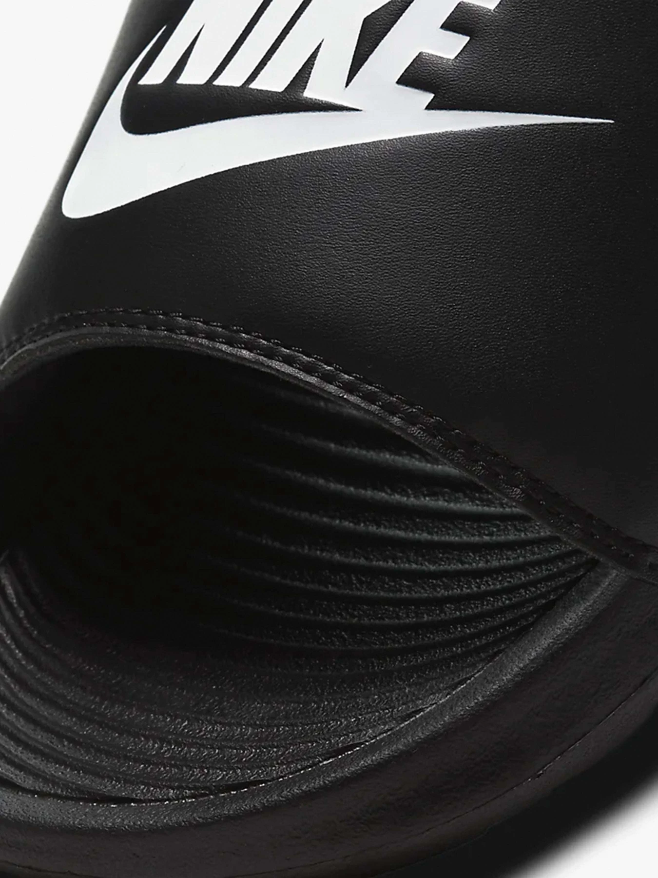 Шльопанці NIKE Victori One модель CN9677-005 Фото