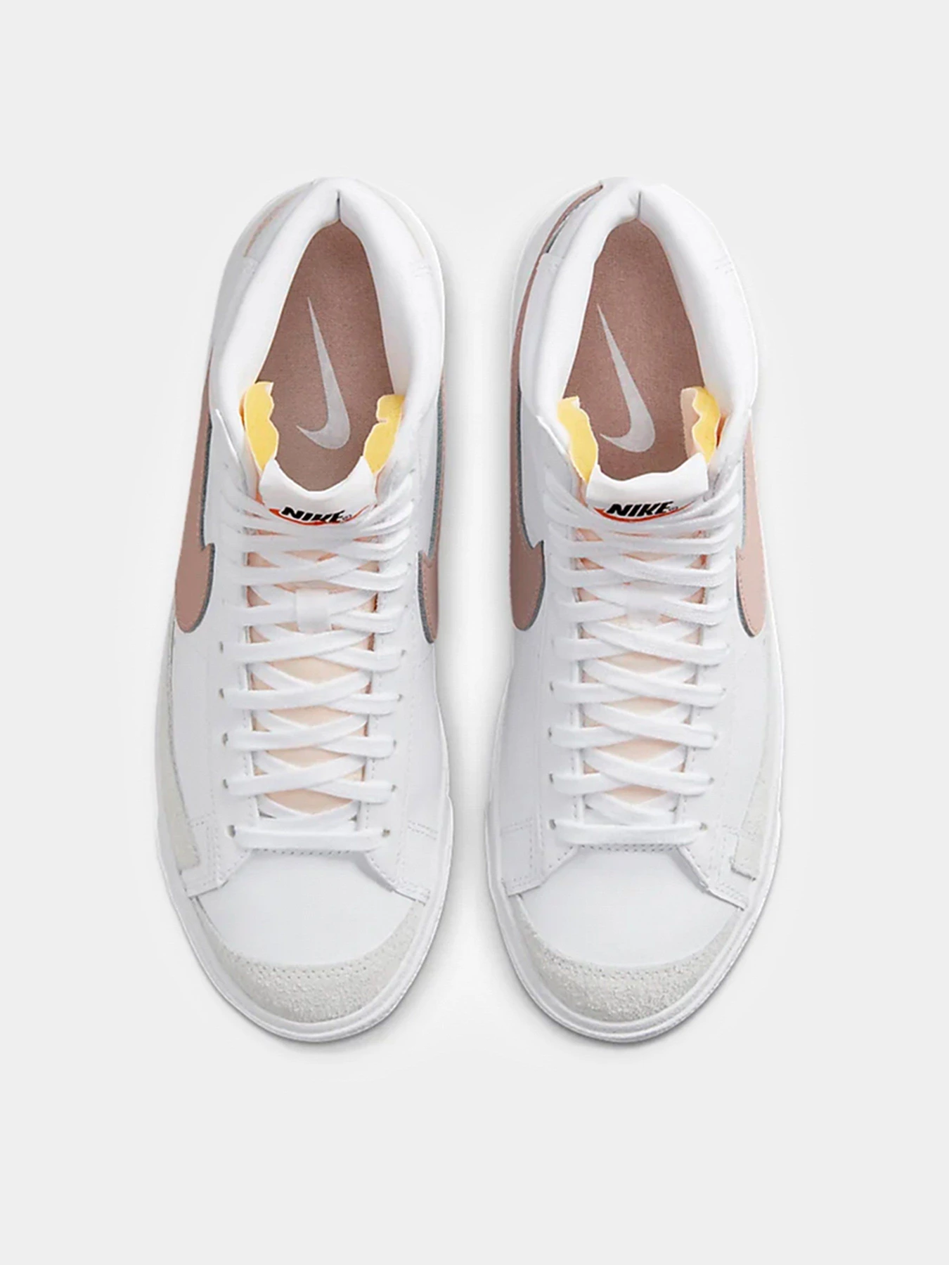 Кеды NIKE BLAZER MID '77 модель CZ1055-118 Кеды NIKE BLAZER MID '77 модель CZ1055-118 Фото