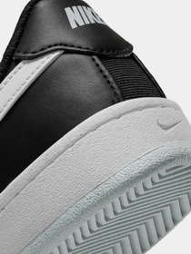 Кеди NIKE COURT ROYALE 2 BETTER ESSENTIA модель DH3159-001 Фото