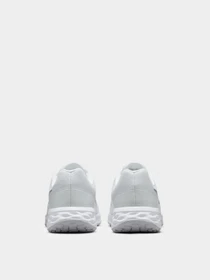 Кроссовки NIKE Revolution 6 модель DC3729-101 Фото