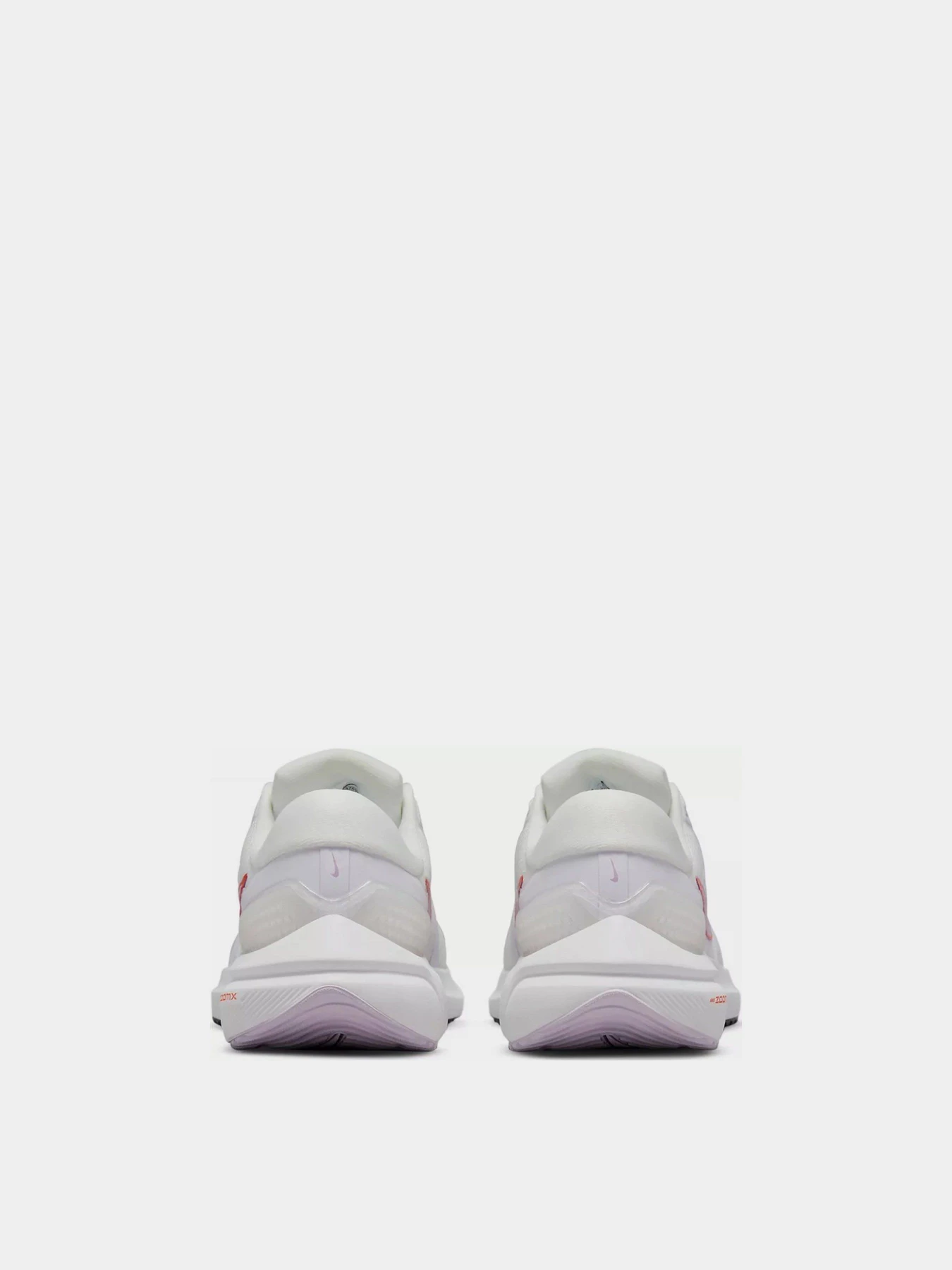 Кроссовки NIKE Air Zoom Vomero 16 модель DA7698-102 Кроссовки NIKE Air Zoom Vomero 16 модель DA7698-102 Фото