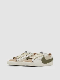 Кеди NIKE Blazer Low '77 Jumbo модель DQ1470-105 Фото