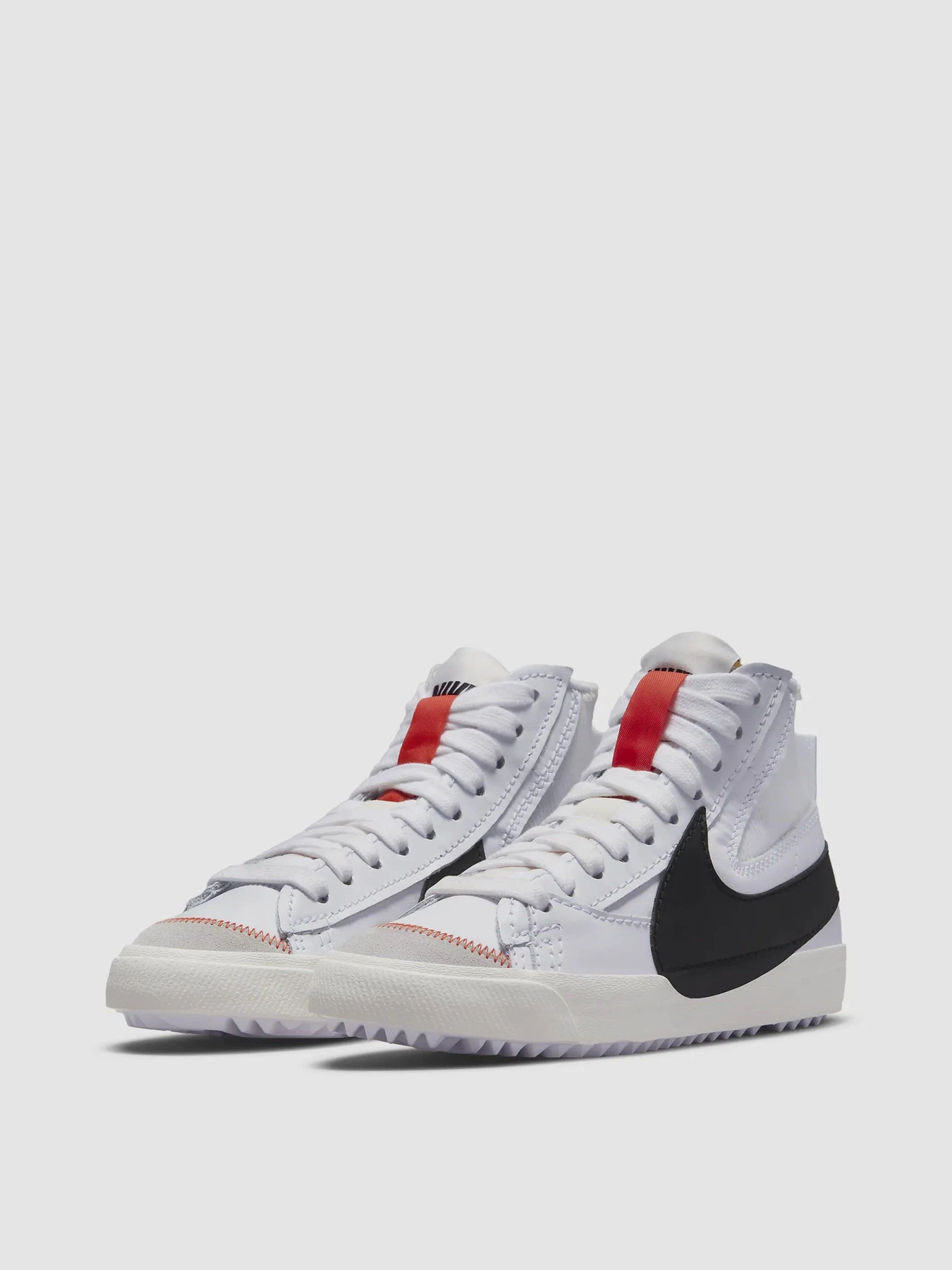Кеды NIKE BLAZER MID '77 JUMBO модель DQ1471-100 Кеды NIKE BLAZER MID '77 JUMBO модель DQ1471-100 Фото