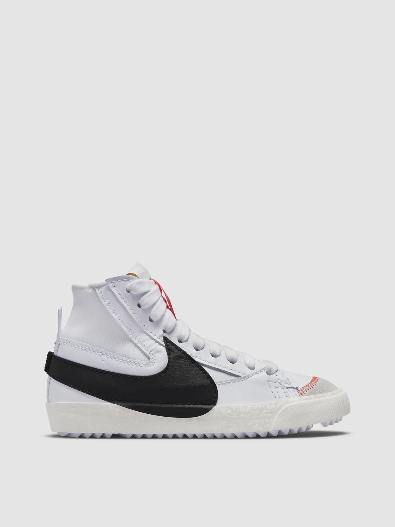 Кеды NIKE BLAZER MID '77 JUMBO модель DQ1471-100 Кеды NIKE BLAZER MID '77 JUMBO модель DQ1471-100 Фото