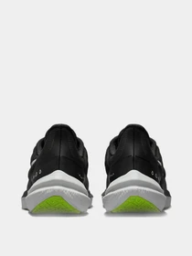 Кроссовки NIKE Air Winflo 9 Shield модель DM1104-001 Фото