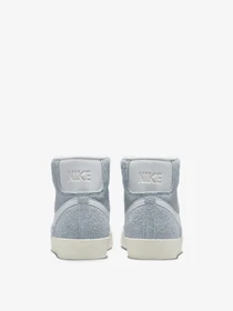 Кеды NIKE Blazer Mid 77 Vintage модель DV7006-400 Фото