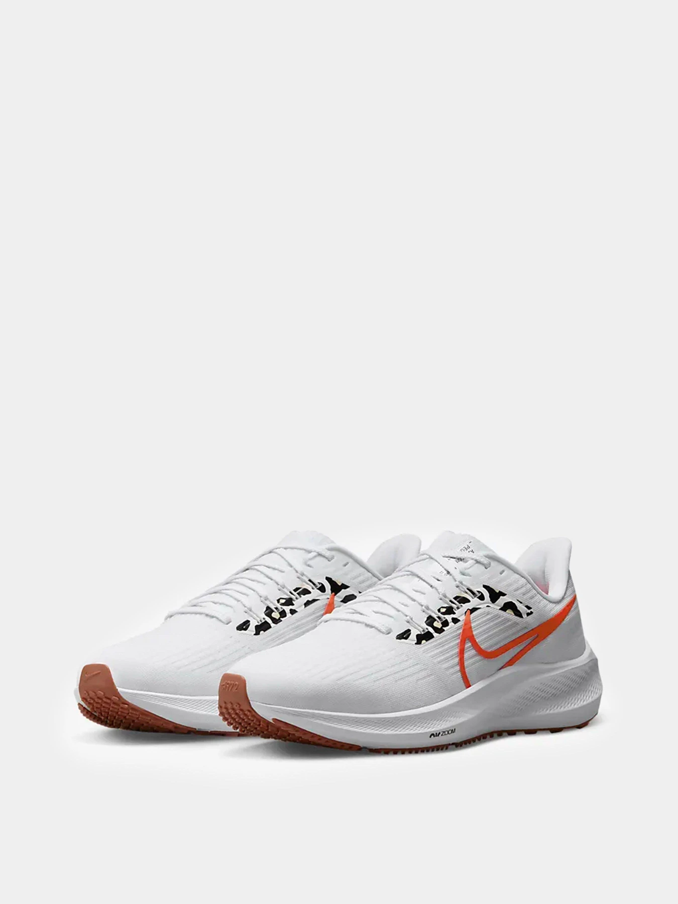 Кроссовки NIKE Air Zoom Pegasus 39 модель DZ5214-100 Кроссовки NIKE Air Zoom Pegasus 39 модель DZ5214-100 Фото