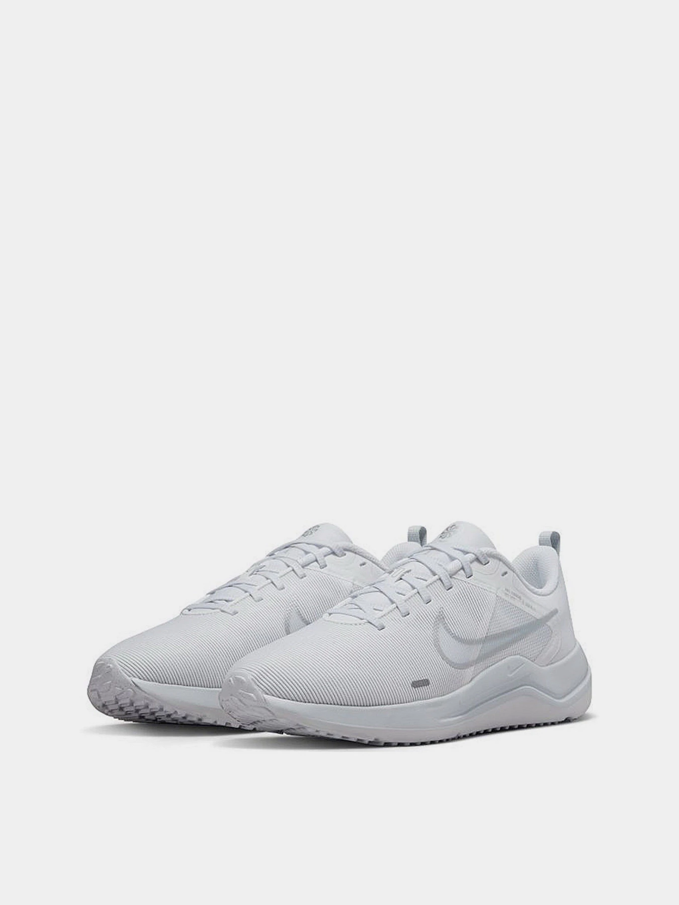 Кроссовки NIKE Downshifter 12 модель DD9294-100 Фото