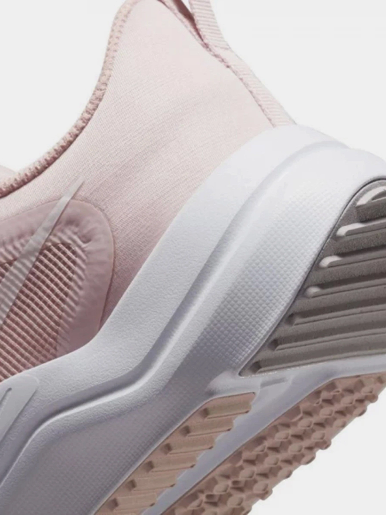 Кроссовки NIKE Downshifter 12 модель DD9294-600 Кроссовки NIKE Downshifter 12 модель DD9294-600 Фото