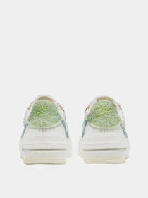 Кеди NIKE Air Force 1 PLT.AF.ORM модель DX2671-100 Фото