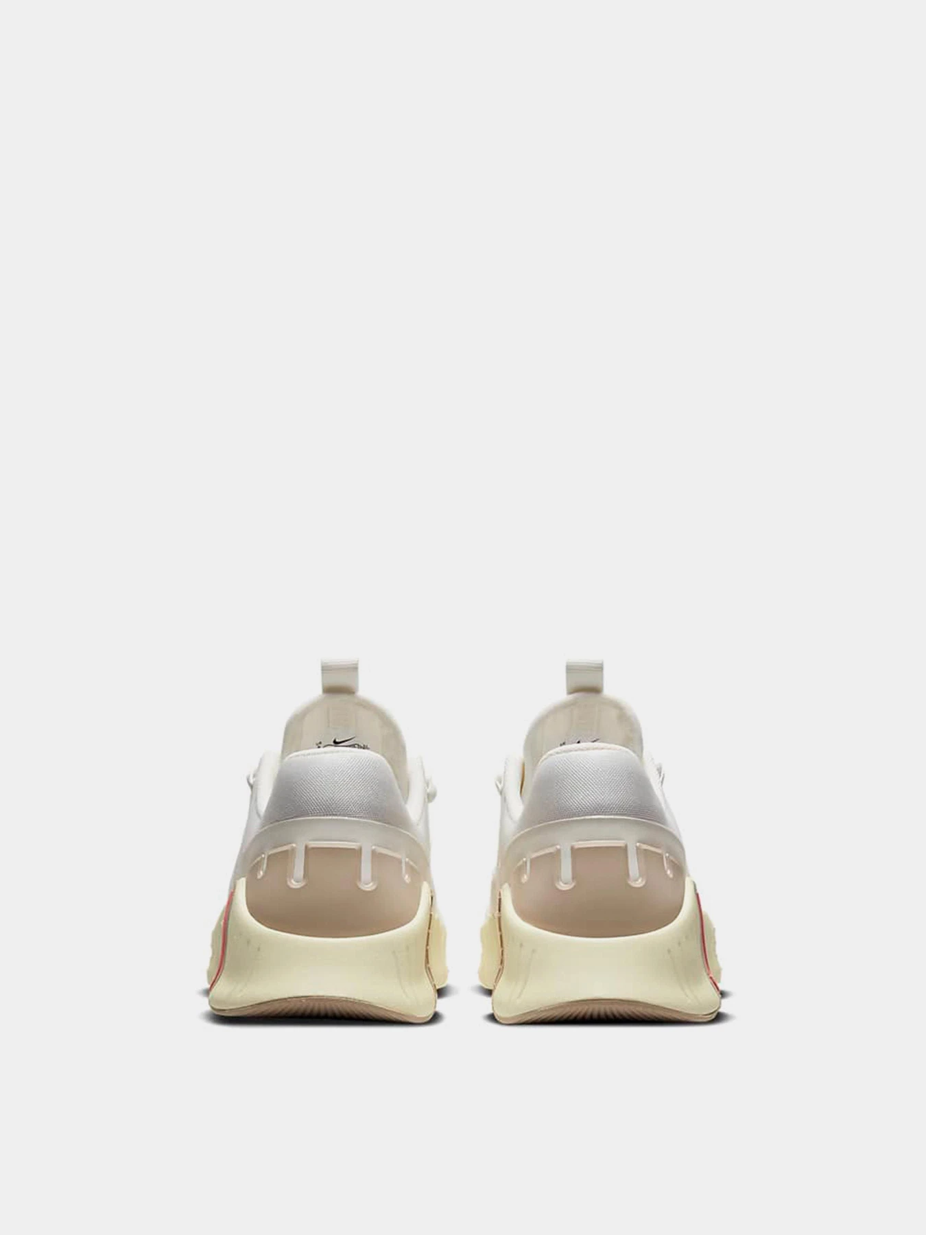 Кроссовки NIKE Free Metcon 5 модель DV3950-100 Кроссовки NIKE Free Metcon 5 модель DV3950-100 Фото