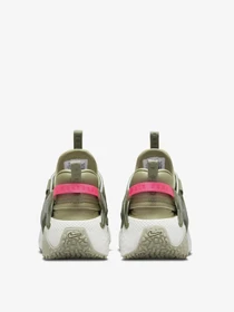 Кроссовки NIKE Air Huarache Craft модель DQ8031-200 Фото