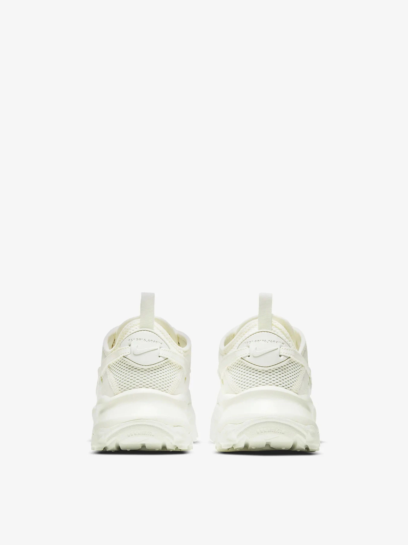 Кроссовки NIKE TC 7900 модель DD9682-100 Кроссовки NIKE TC 7900 модель DD9682-100 Фото
